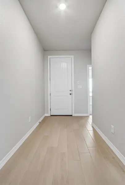 Representative unfurnished interior of a home built from the Poppy by View Homes in Paseo del Este, El Paso (Image 42).