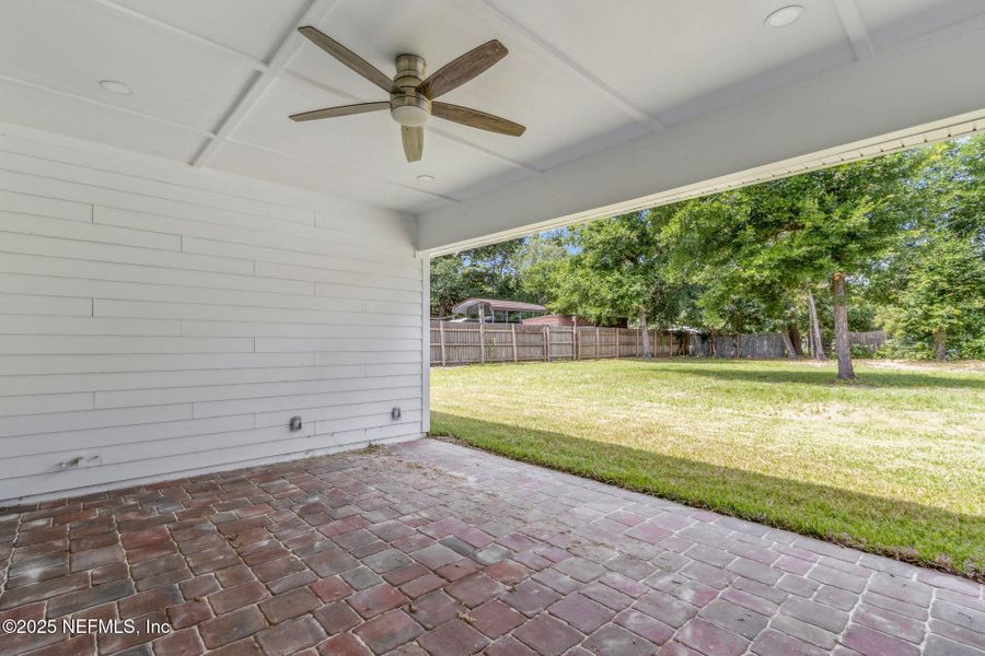 Image 53 of a home in .