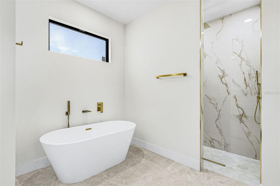 Furnished interior view inside a new home in , Port Charlotte (Image 7).