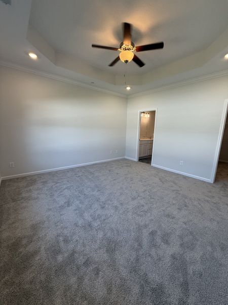 Spacious, unfurnished interior of a new home in Bradley Bend, Ashland City (Image 12).