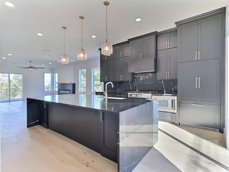Furnished interior view inside a new home in , Fort Worth (Image 4). Furnished interior view inside a new home in , Fort Worth (Image 4).