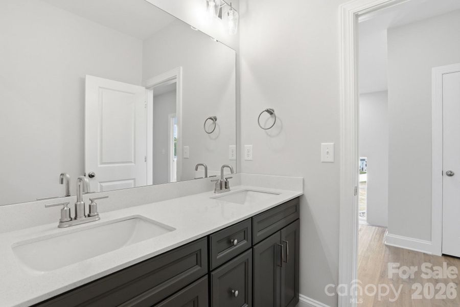 Furnished interior view inside a new home in Robinson Oaks, Gastonia (Image 9).