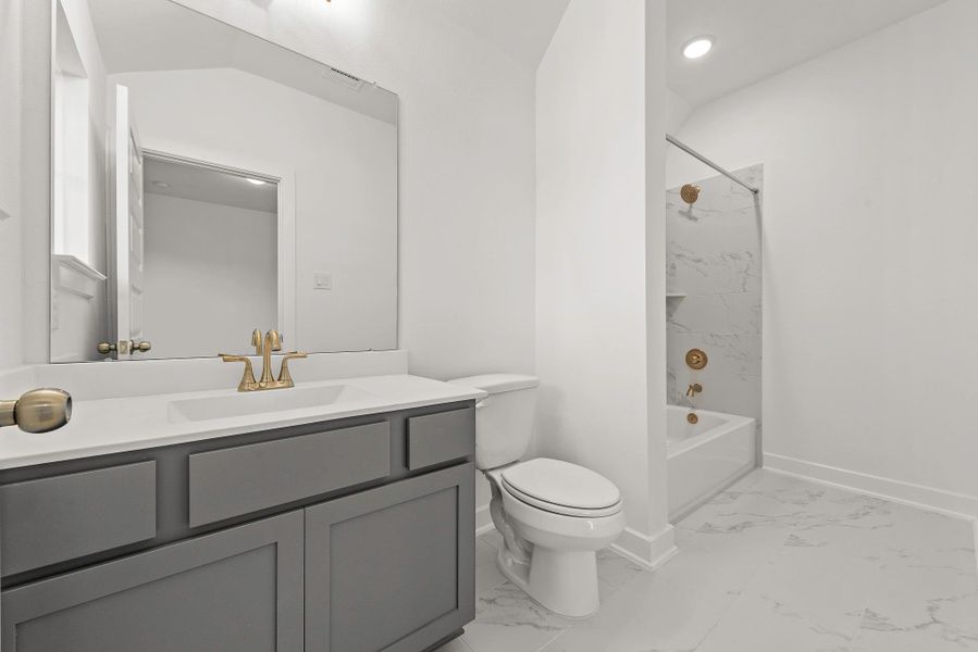 Representative image. Features, specifications, selections and colors may vary. Representative image. Features, specifications, selections and colors may vary.