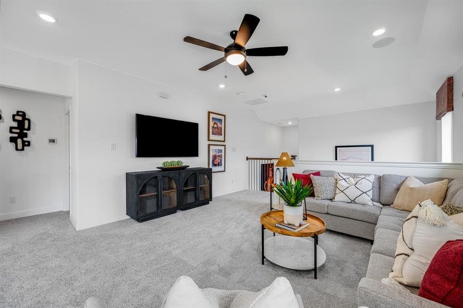 REPRESENTATIVE PHOTO REPRESENTATIVE PHOTO