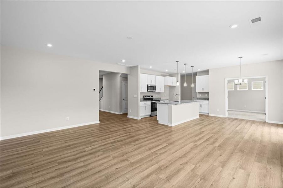 Spacious, unfurnished interior of a new home in Three Rivers, Rome (Image 24). Spacious, unfurnished interior of a new home in Three Rivers, Rome (Image 24).