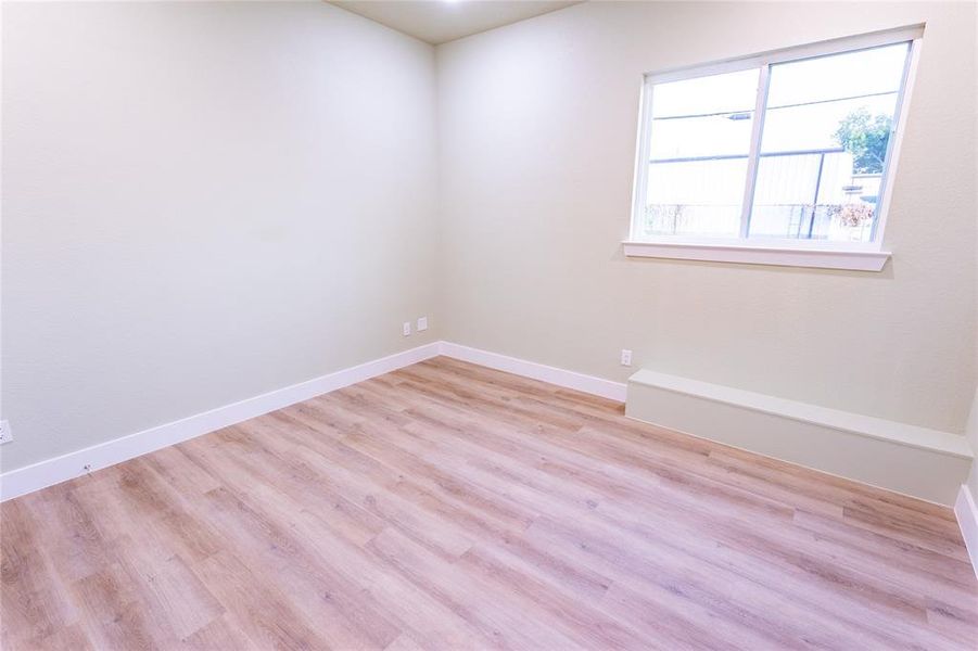 Spacious, unfurnished interior of a new home in , Fort Worth (Image 19).