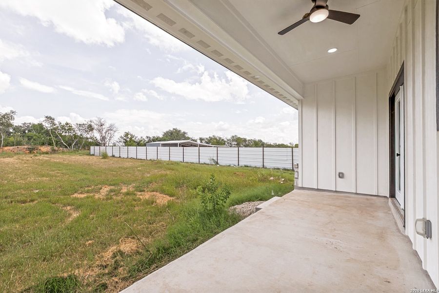 Exterior details and patio area of a home in , Atascosa (Image 27).