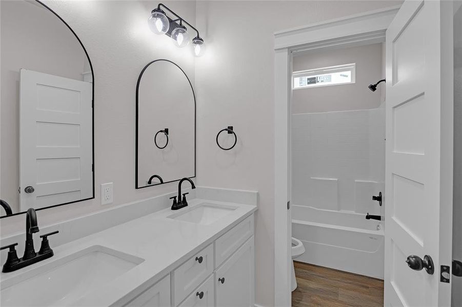 Furnished interior view inside a new home in , Rio Vista (Image 9).