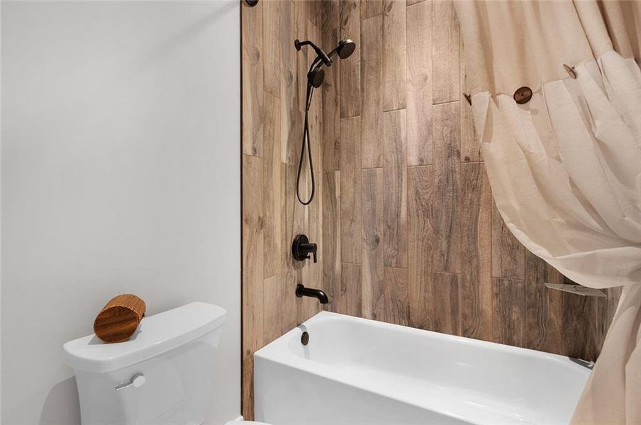 Close-up of interior finishes inside a home in , Talking Rock (Image 21).