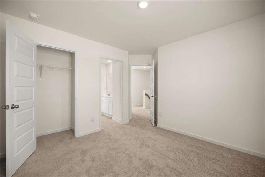 Spacious, unfurnished interior of a new home in Independence, Loganville (Image 28).