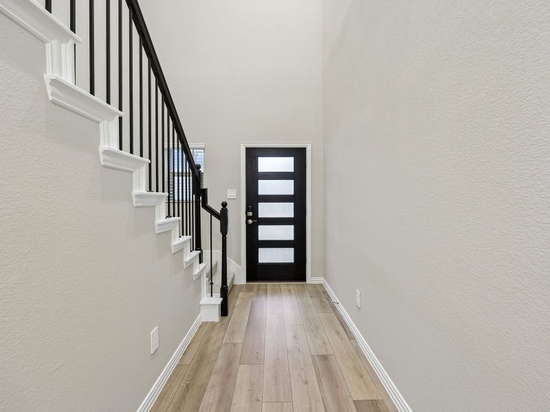 Spacious, unfurnished interior of a new home in Parks at Foster Crossing - Spring Series, Anna (Image 10). Spacious, unfurnished interior of a new home in Parks at Foster Crossing - Spring Series, Anna (Image 10).