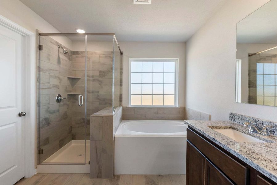 2D floor plan layout for the The 1443 by Stylecraft Builders in Sterling Ridge, Huntsville, TX (Image 25).