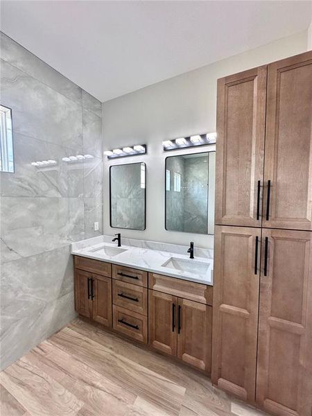 Furnished interior view inside a new home in , North Port (Image 3).