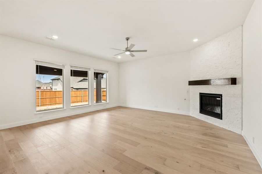 Spacious, unfurnished interior of a new home in Rockwood, Mansfield (Image 32).