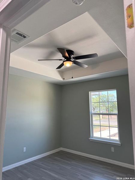 Spacious, unfurnished interior of a new home in , Eagle Pass (Image 19). Spacious, unfurnished interior of a new home in , Eagle Pass (Image 19).