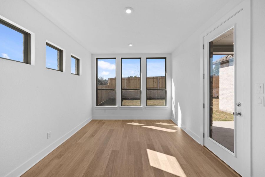 Casual Dining off of Kitchen