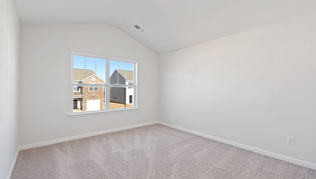 Spacious, unfurnished interior of a new home in Covington Village, Greer (Image 21).