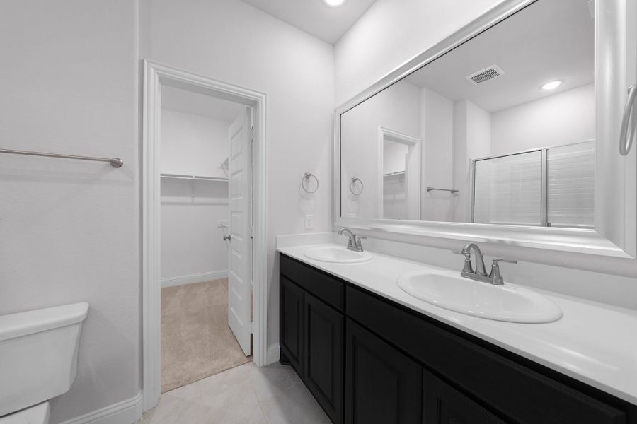 Furnished interior view inside a new home in Stonecreek, Sulphur Springs (Image 11). Furnished interior view inside a new home in Stonecreek, Sulphur Springs (Image 11).