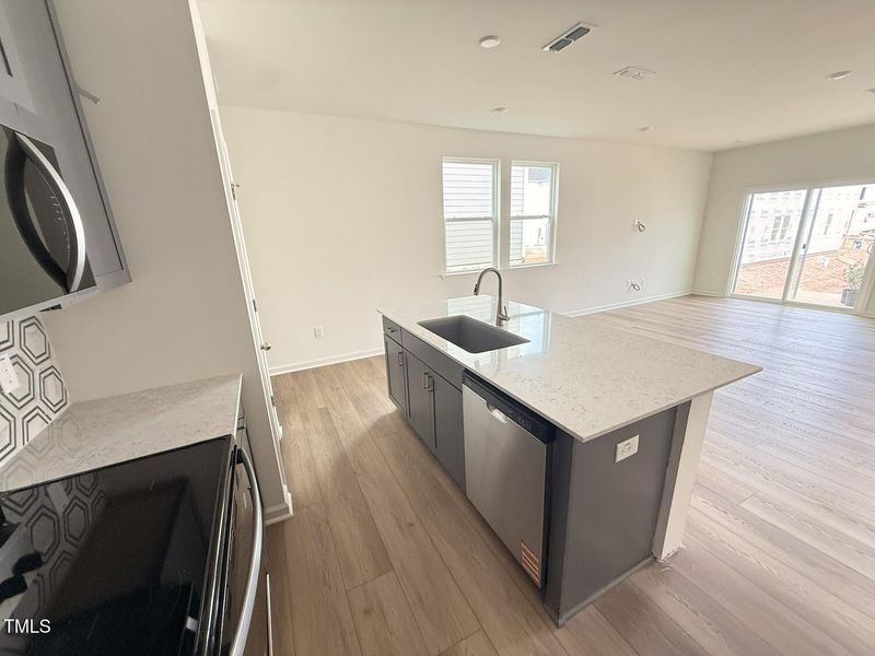 AR193 1st floor side AR193 1st floor side