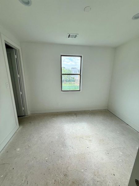 * Estimated Completion date 10/01/2026 ** Construction as of 7/12 ** Customization options available during construction ONLY* THIS IS AN ACTIVE CONSTRUCTION SITE, BUYERS MUST REQUEST APPOINTMENT TO BE ON PREMISES AT ALL TIMES.* All information should be independently verified. Plans are subject to change without notice.