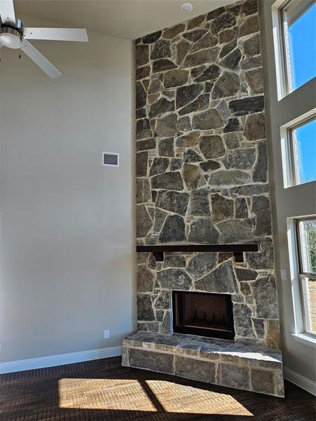 Image 28 of a home in Pecan Grove.