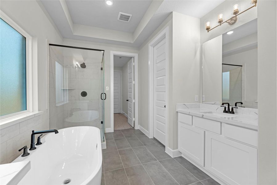 Representative image. Features, specifications, selections and colors may vary.