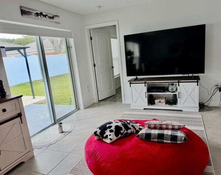 Furnished interior view inside a new home in , Ocala (Image 15).