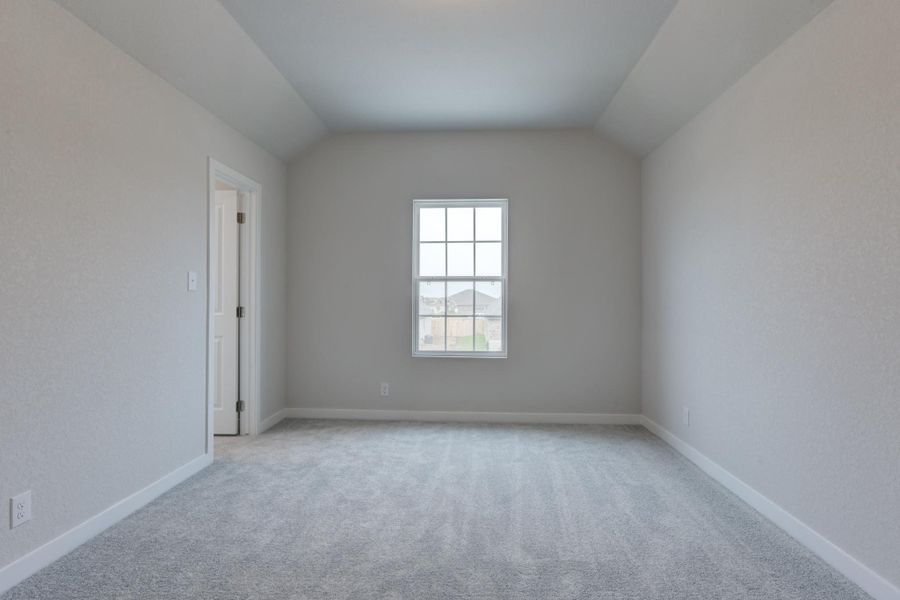 Representative unfurnished interior of a home built from the Guadalupe by Ashton Woods in The Heritage at Saddlebrook Ranch 70's, Schertz (Image 21).