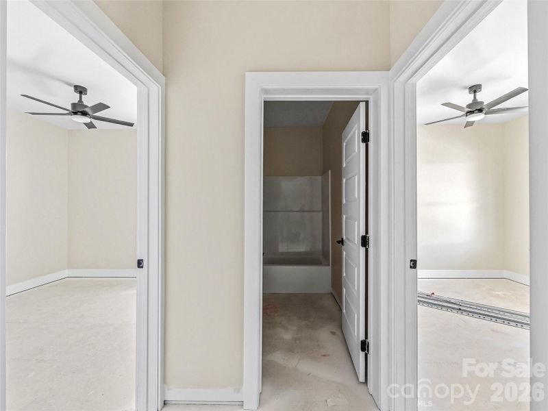 Spacious, unfurnished interior of a new home in , Brevard (Image 22).