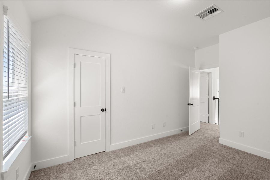 Spacious, unfurnished interior of a new home in The Woodlands Hills, Willis (Image 11).