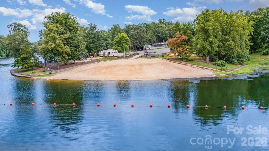 Natural landscape and outdoor views near  in New London (Image 35).
