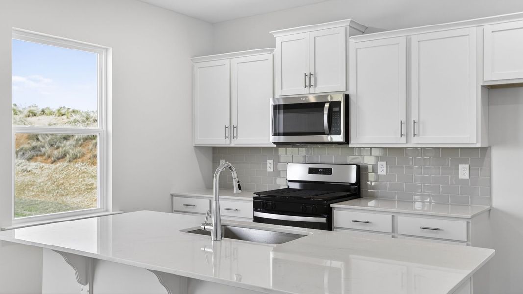 Furnished interior view inside a new home in Hunters Ridge, Woodruff (Image 8).