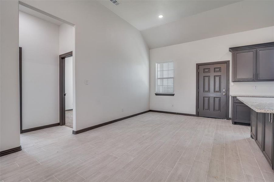 Spacious, unfurnished interior of a new home in , West Tawakoni (Image 11). Spacious, unfurnished interior of a new home in , West Tawakoni (Image 11).