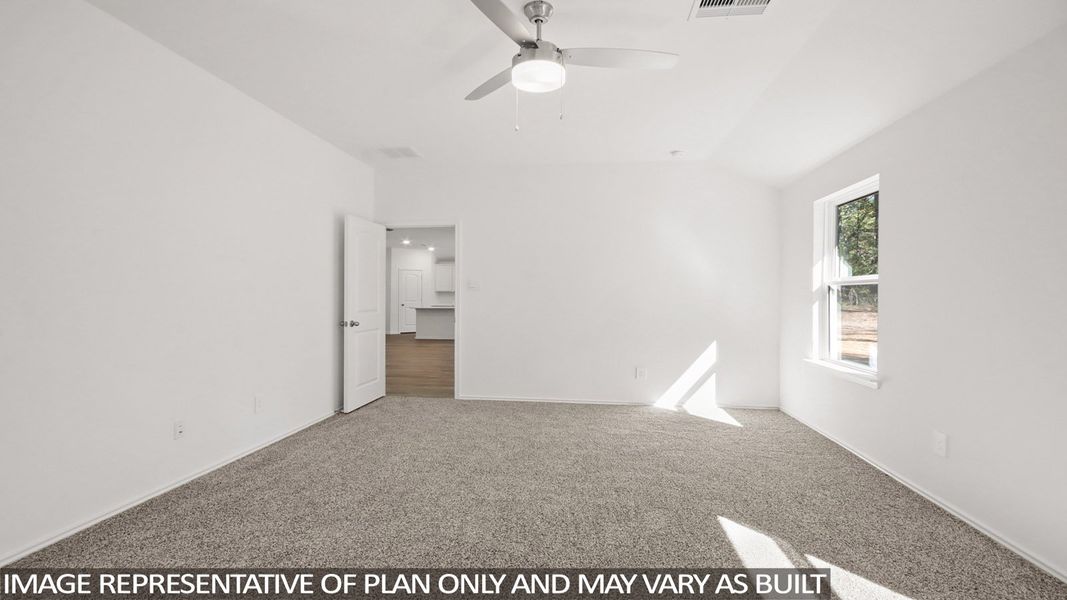 Spacious, unfurnished interior of a new home in River Ranch Meadows, Dayton (Image 16).