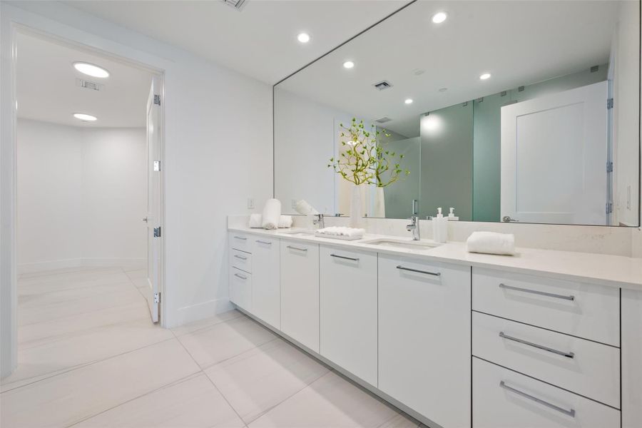 Dual Sink in Primary Bathroom Dual Sink in Primary Bathroom