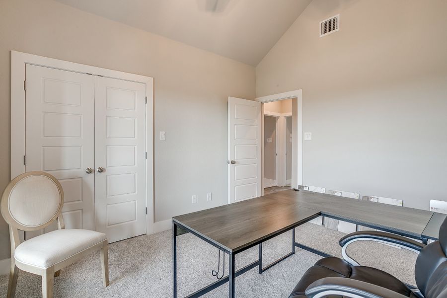 Furnished interior view inside a new home in Rocky Top Ranch, Reno (Image 43). Furnished interior view inside a new home in Rocky Top Ranch, Reno (Image 43).