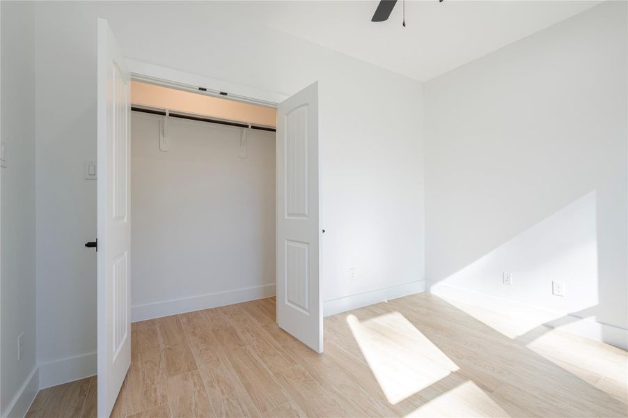 Spacious, unfurnished interior of a new home in , Dayton (Image 21).