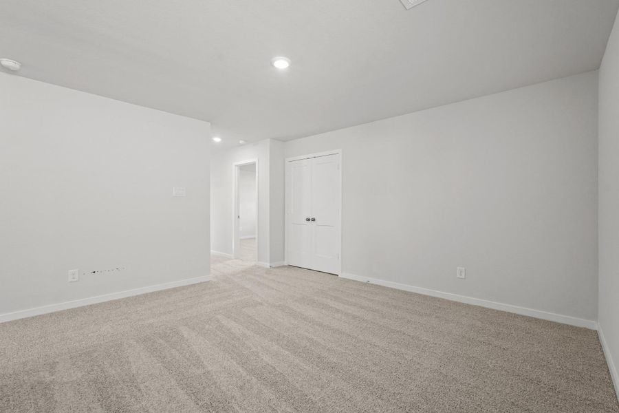 Spacious, unfurnished interior of a new home in Lakes at Black Oak, Magnolia (Image 12). Spacious, unfurnished interior of a new home in Lakes at Black Oak, Magnolia (Image 12).