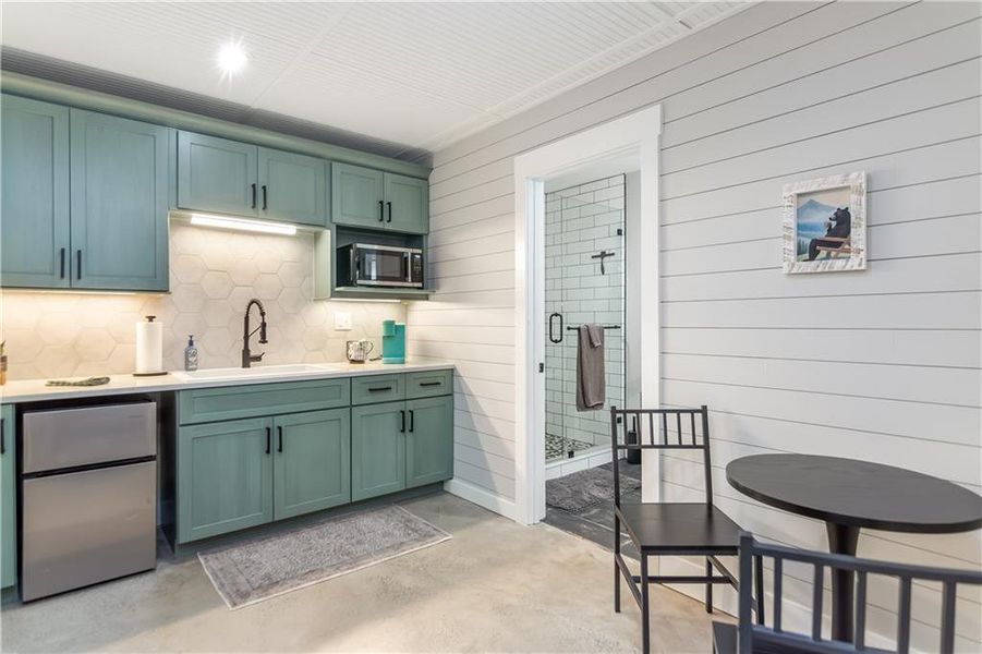 Furnished interior view inside a new home in , Ellijay (Image 19).