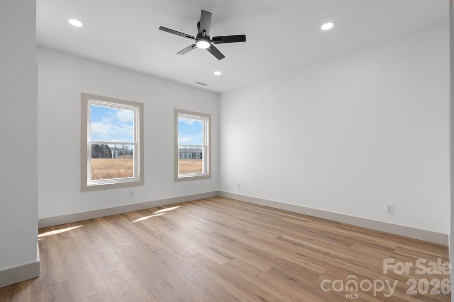 Spacious, unfurnished interior of a new home in , Hickory (Image 21).