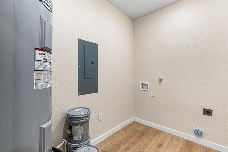 Spacious, unfurnished interior of a new home in , Quinlan (Image 16). Spacious, unfurnished interior of a new home in , Quinlan (Image 16).