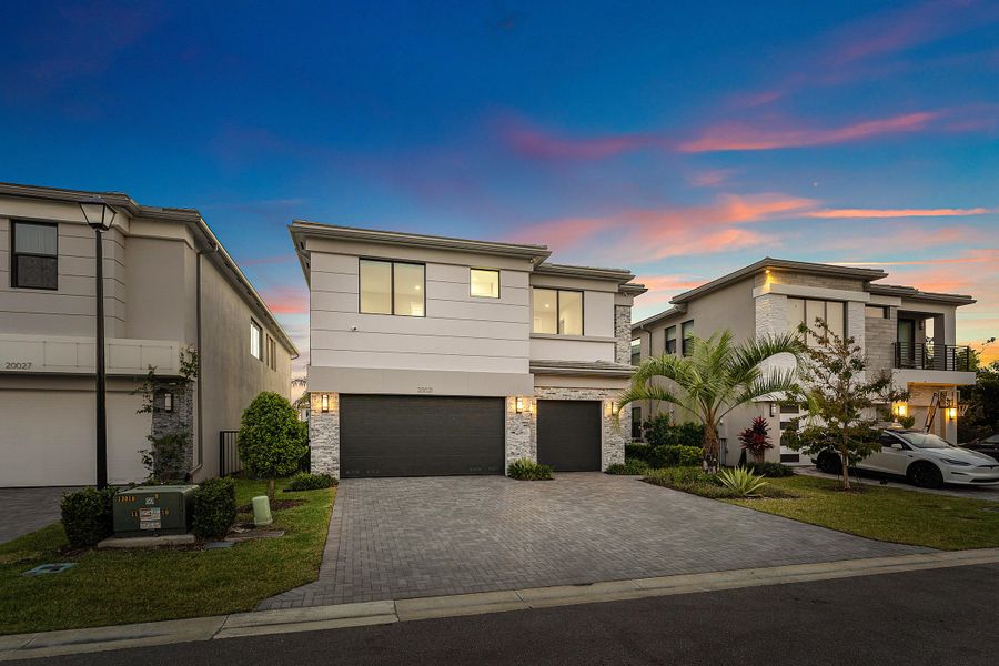 073-20021HironoLane-BocaRaton-FL-33434-F