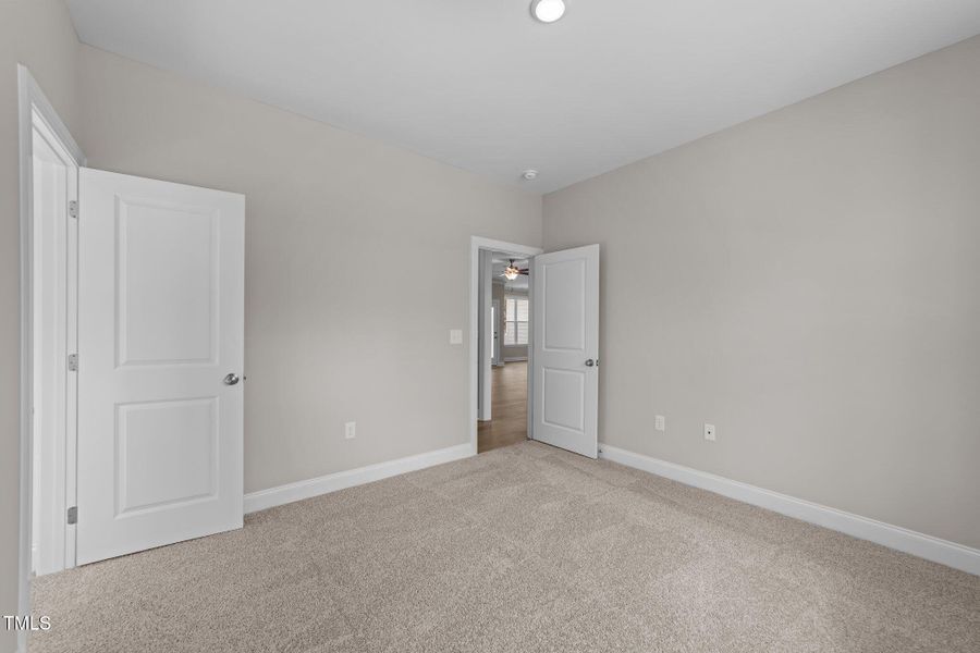 28-web-or-mls-3D5A6956