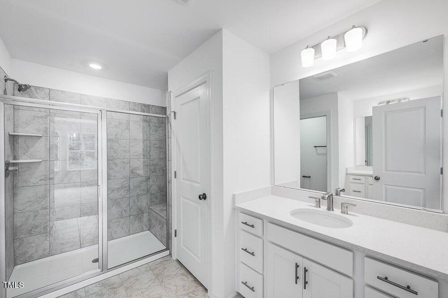 magnolia-lot-129-bathroom