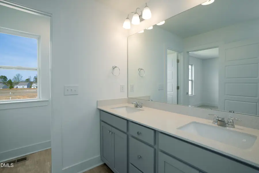 Powell Aurora Lot 209 by RHP-20