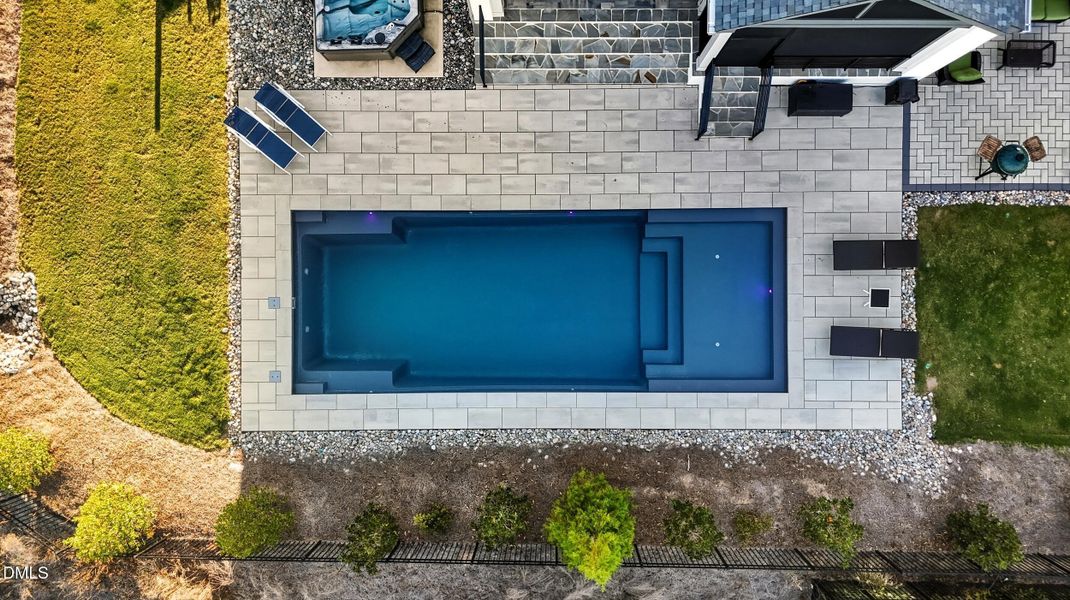 78_dji_20251006174743_0142_d