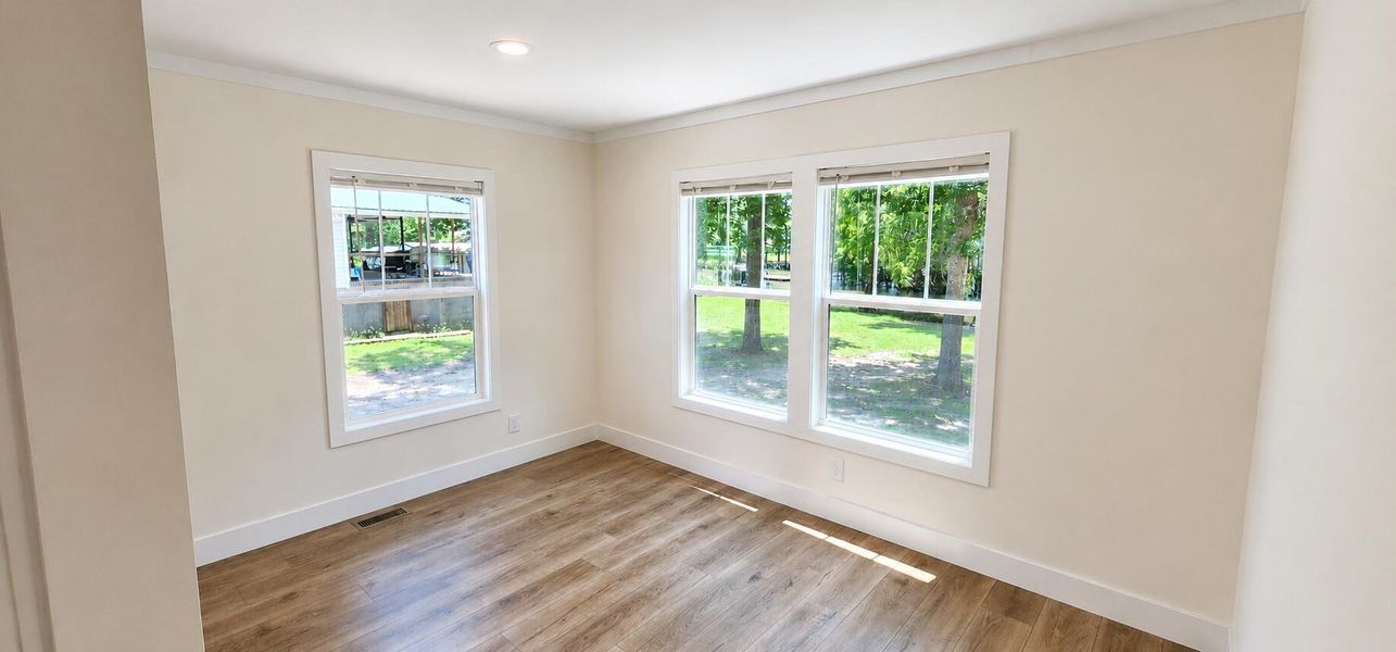 Spacious, unfurnished interior of a new home in , Elloree (Image 17).