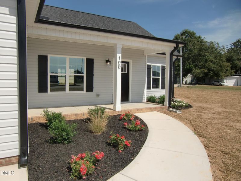 exterior (8) exterior (8)