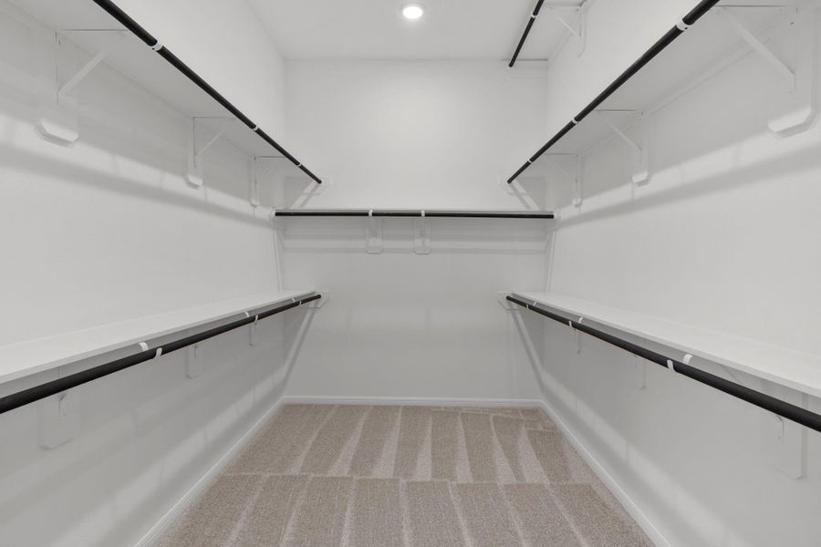 Spacious, unfurnished interior of a new home in , Conroe (Image 20). Spacious, unfurnished interior of a new home in , Conroe (Image 20).