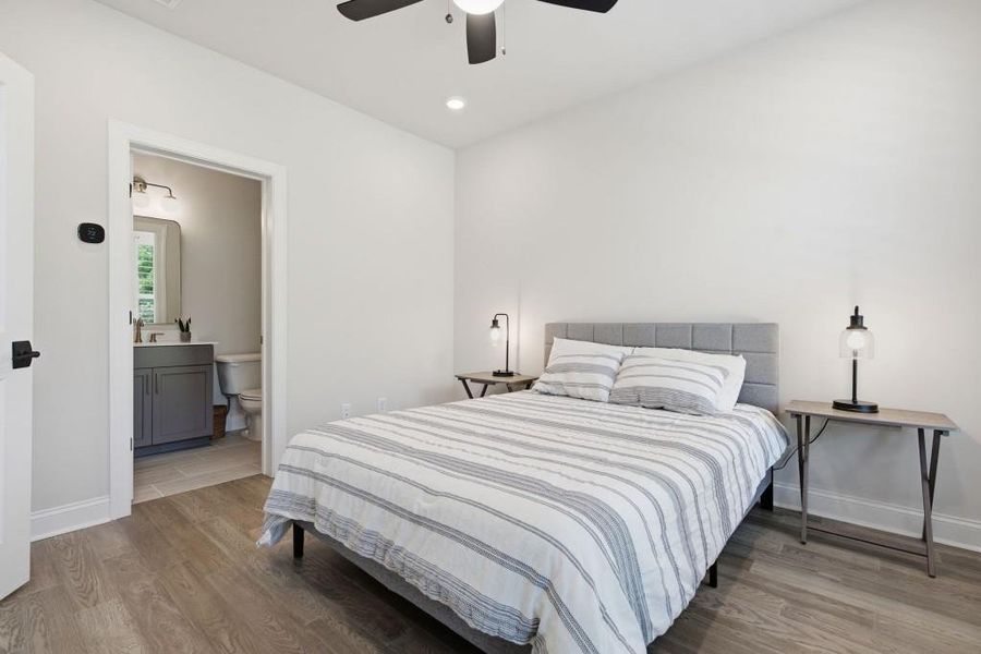 Furnished interior view inside a new home in , Alpharetta (Image 17).